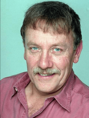 Peter Armitage (actor).png